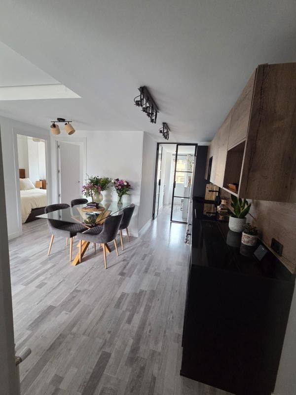 Comedor de Ático en venta en  Madrid Capital con Aire acondicionado, Calefacción y Jardín privado