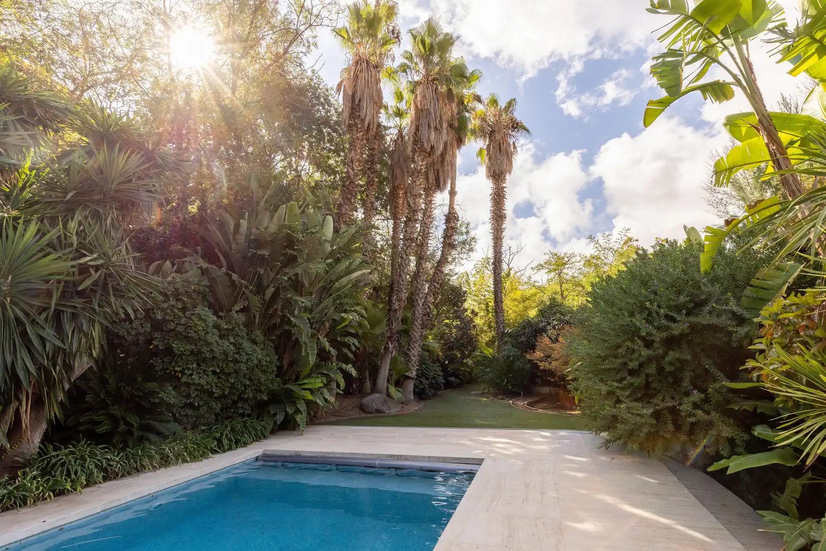 Casa amb piscina en venda a Centre, imagen 4