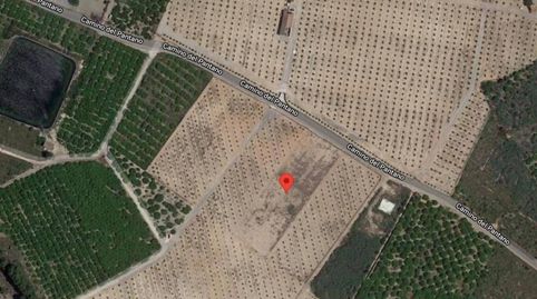 Superficie total 4057 m², terreno superficie solar 4057 m², cultivable (regadio). Índice de referencia de precios de alquiler: , imatge 2