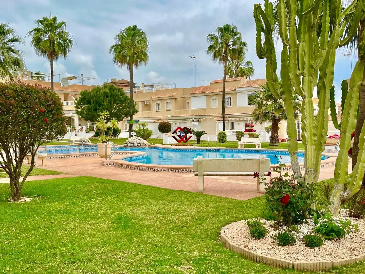 Exterior view of Apartments for sale in Los Alcázares  with Air Conditioner, Heating and Terrace