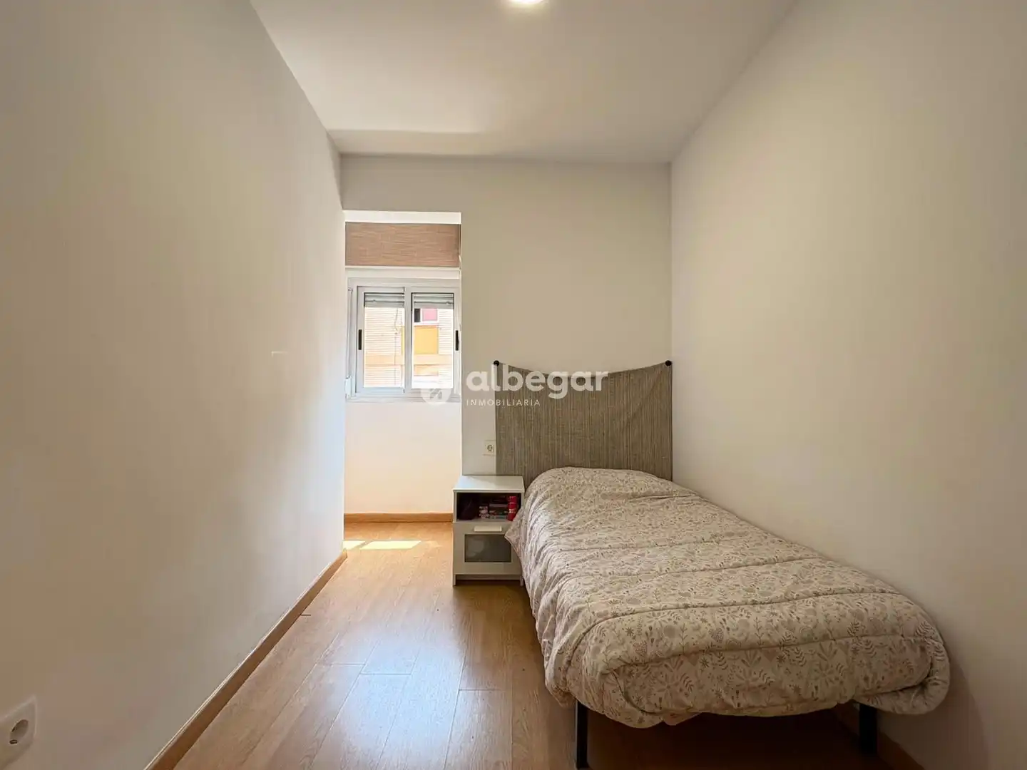 Habitación de Piso en venta en Quart de Poblet con Aire acondicionado y Amueblado