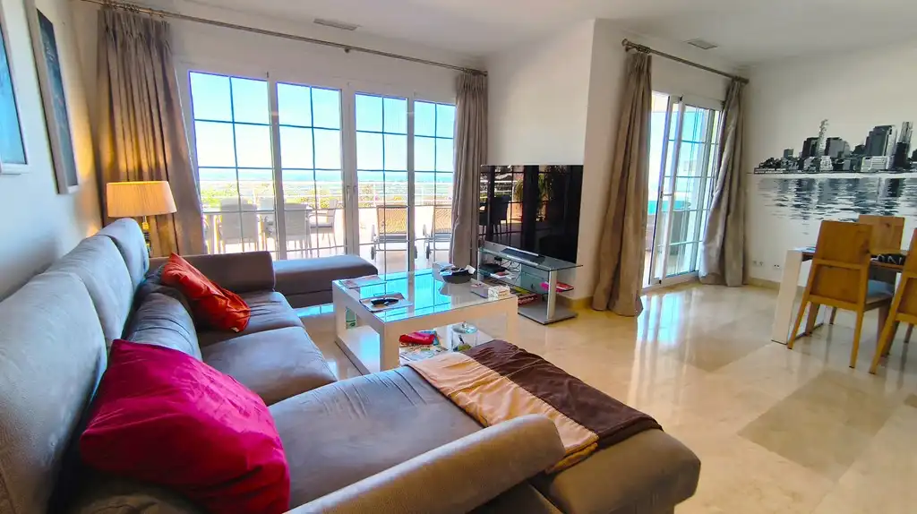 Wohnzimmer von Wohnungen zum Verkauf in Dénia mit Klimaanlage, Heizung und Privatgarten