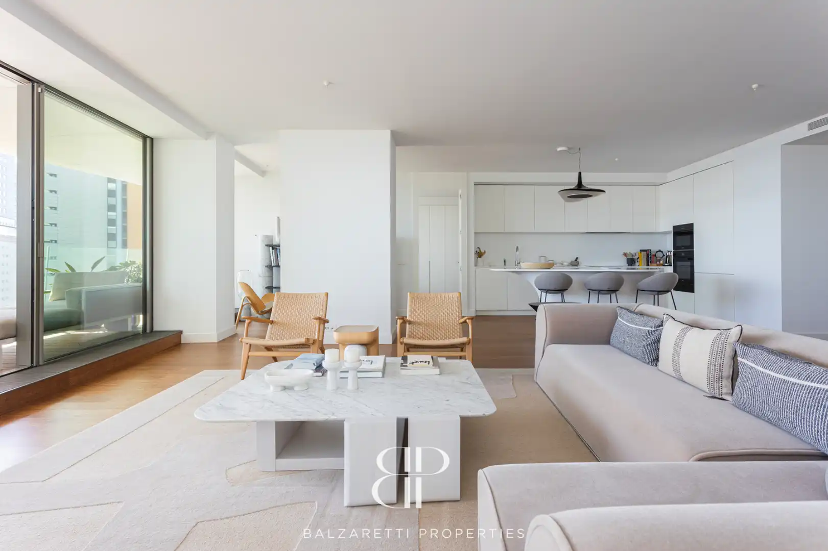 Sala d'estar de Àtic en venda en Barcelona amb Aire condicionat, Parquet i Terrassa