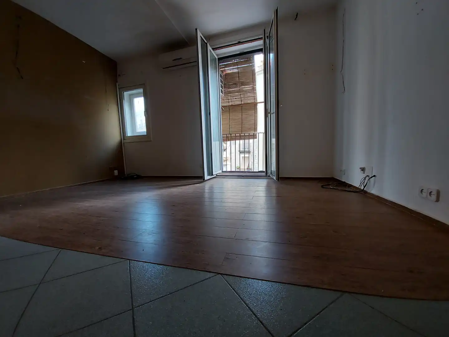 Sala de estar de Piso en venta en Barcelona con Trastero, Horno y Balcón