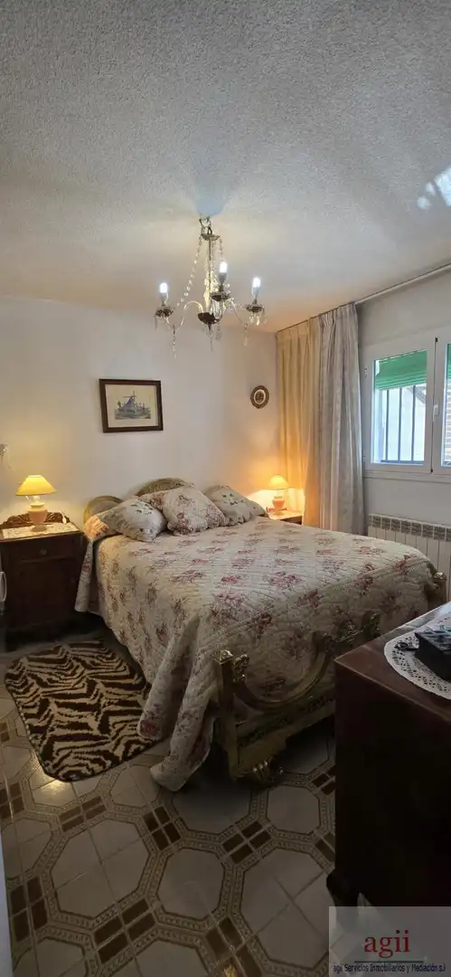 Bedroom of Houses for sale in Villalba del Rey  with Heating, Terrace and Furnished