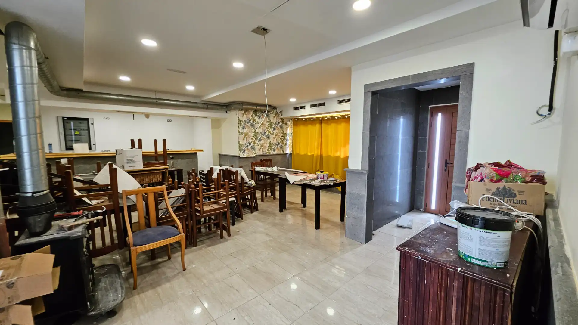 Comedor de Edificio en venta en Ingenio con Alarma