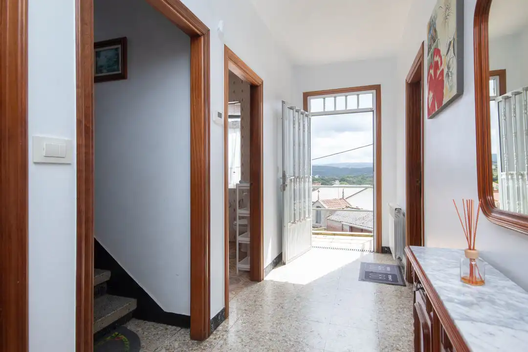 Houses for sale in Carballo  with Heating and Furnished