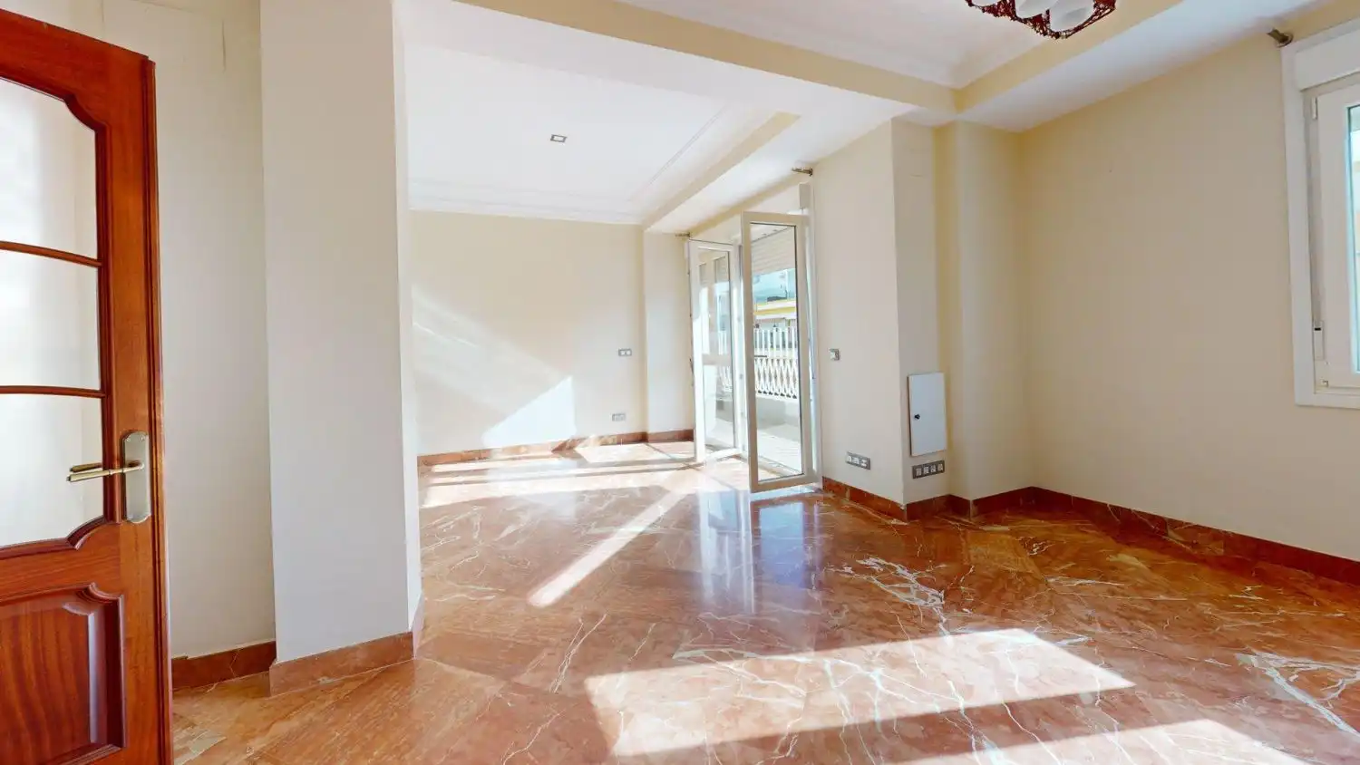 Flat for rent in Sevilla  with Air Conditioner, Heating and Terrace