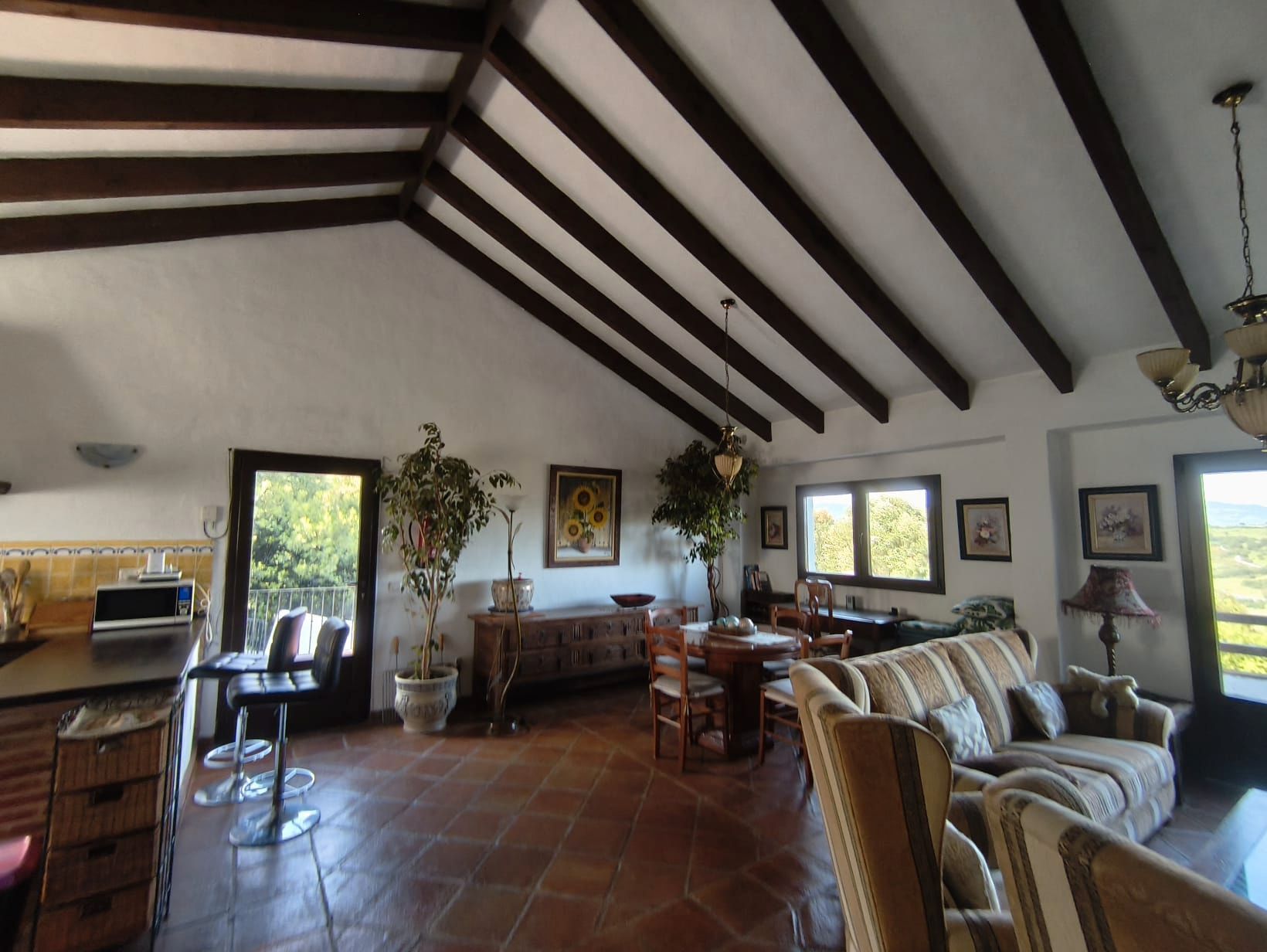 Menjador de Finca rústica en venda en Jimena de la Frontera amb Aire condicionat, Jardí privat i Terrassa