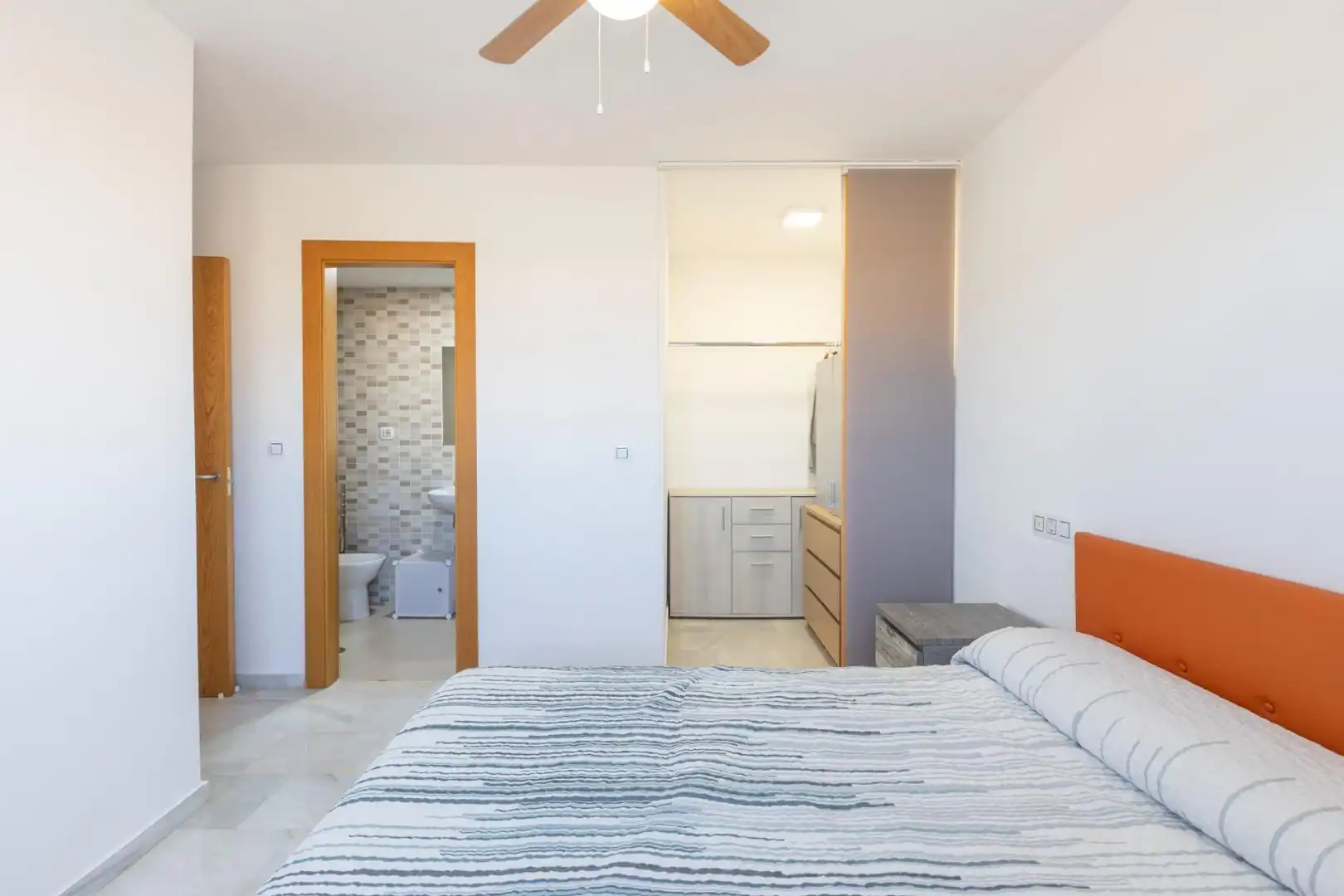 Habitación de Piso en venta en Las Gabias con Trastero