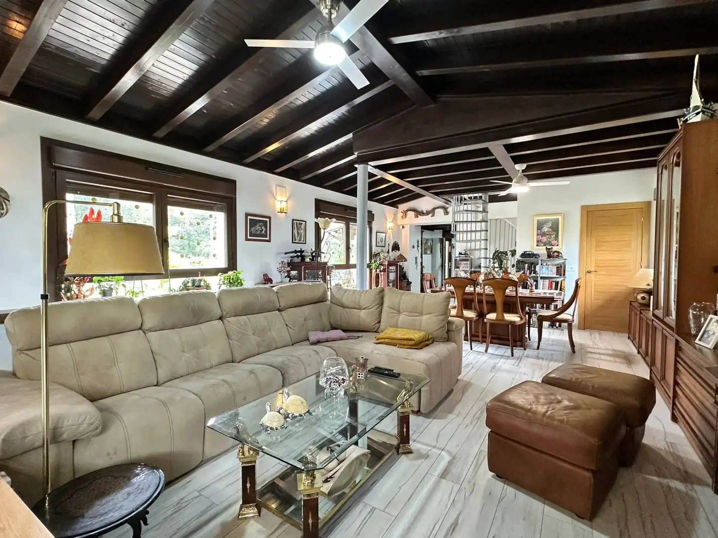 Sala de estar de Casa o chalet en venta en Llanes con Calefacción, Jardín privado y Terraza