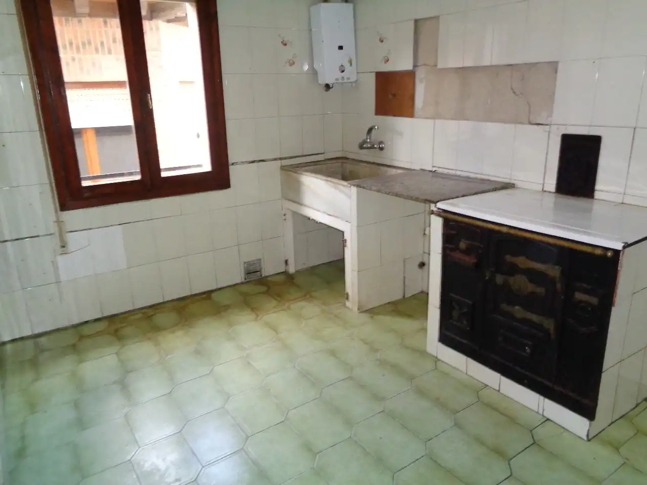 Kitchen of Flat for sale in Haro  with Terrace and Balcony
