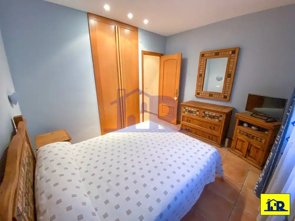 Bedroom of Houses for sale in Arcas del Villar  with Terrace, Storage room and Swimming Pool
