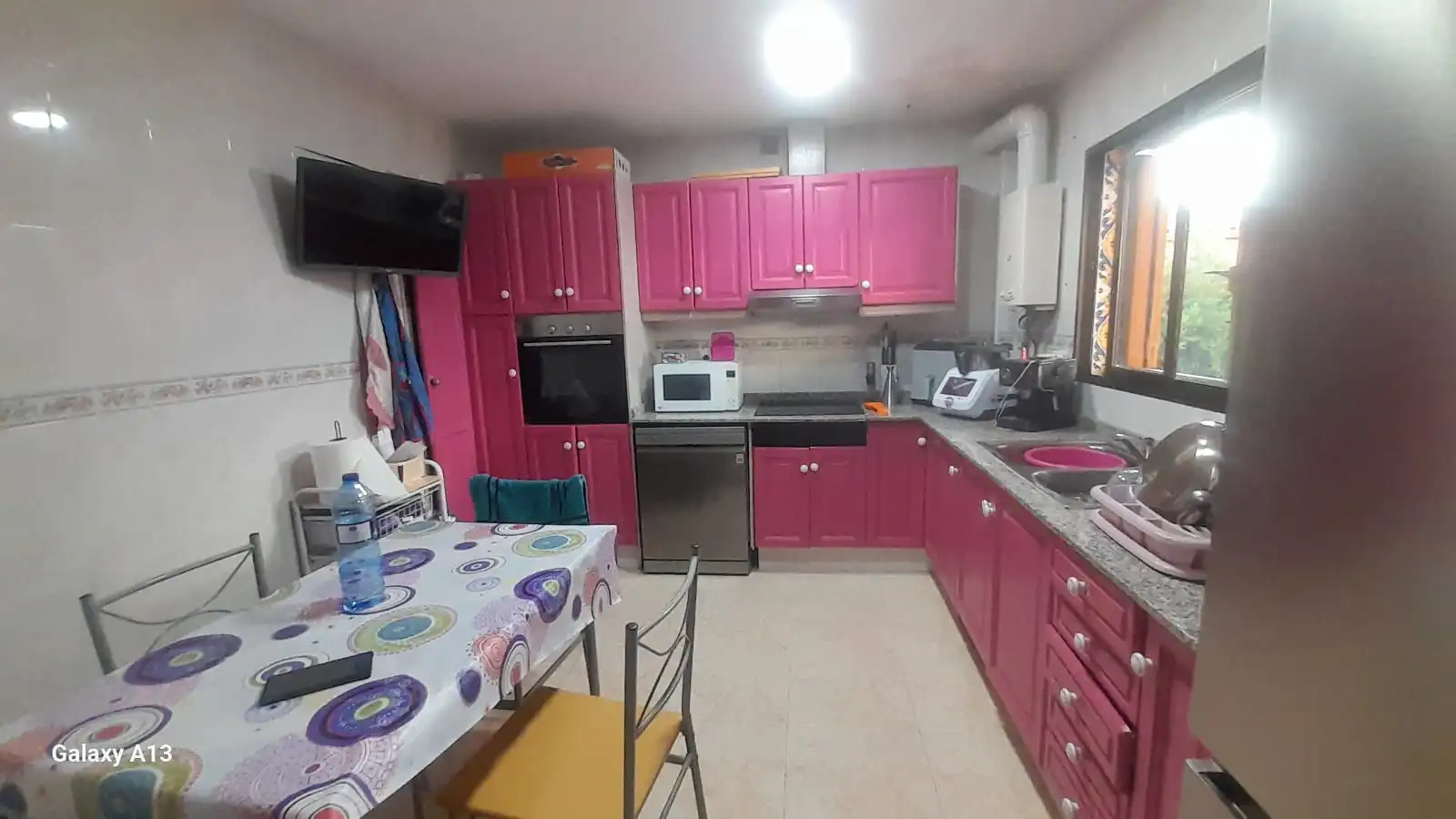 Kitchen of Houses for sale in La Pobla de Vallbona  with Air Conditioner, Heating and Oven