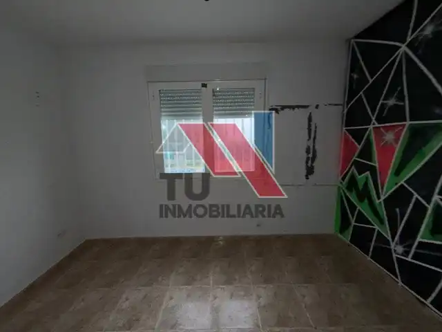 Bedroom of Houses for sale in Huecas  with Storage room, Swimming Pool and Alarm