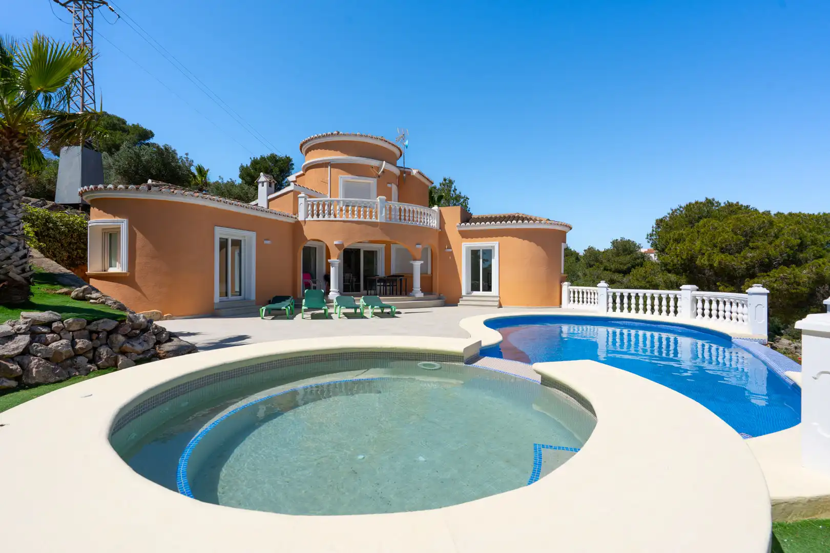 Vista exterior de Casa o chalet en venta en Jávea / Xàbia con Aire acondicionado, Terraza y Piscina