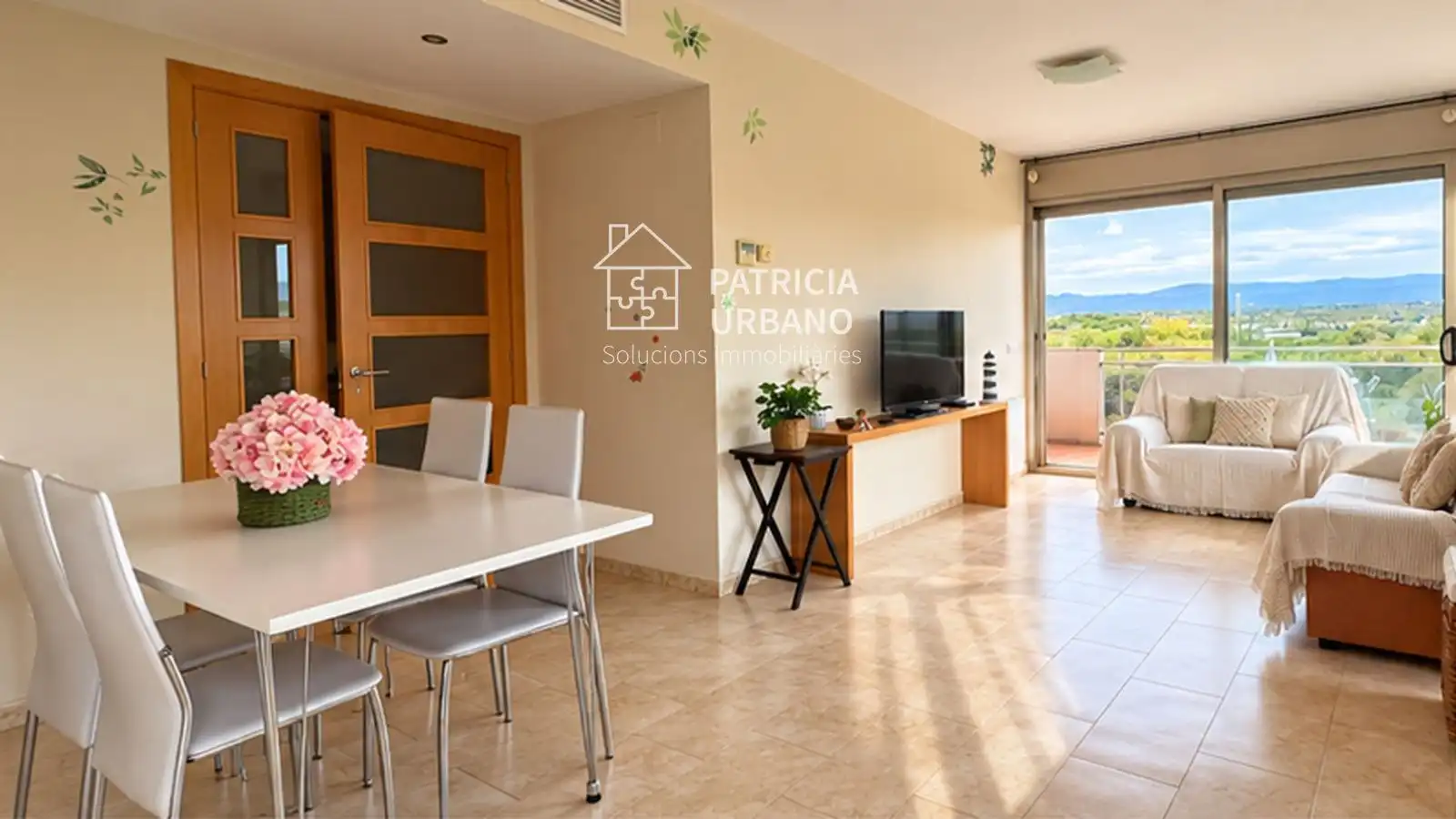 Living room of Attic for sale in Vilafortuny - Cap de Sant Pere