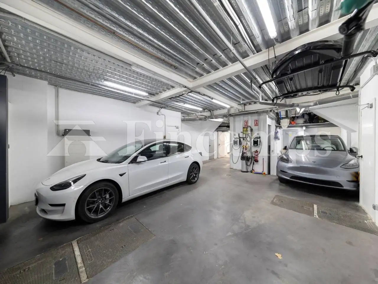 Parking of Detached homes for sale in Sabadell  with Air Conditioner, Heating and Private garden