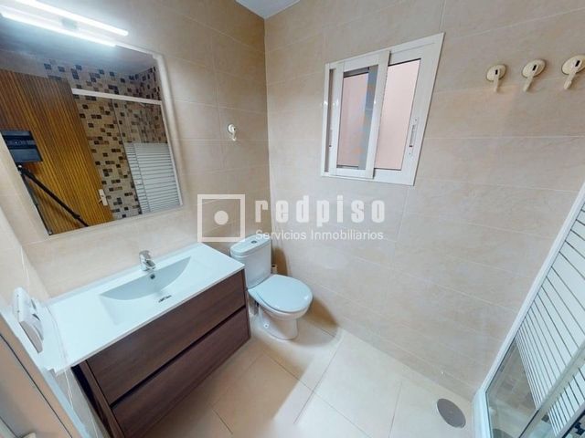 Bany de Pis en venda en Alicante / Alacant