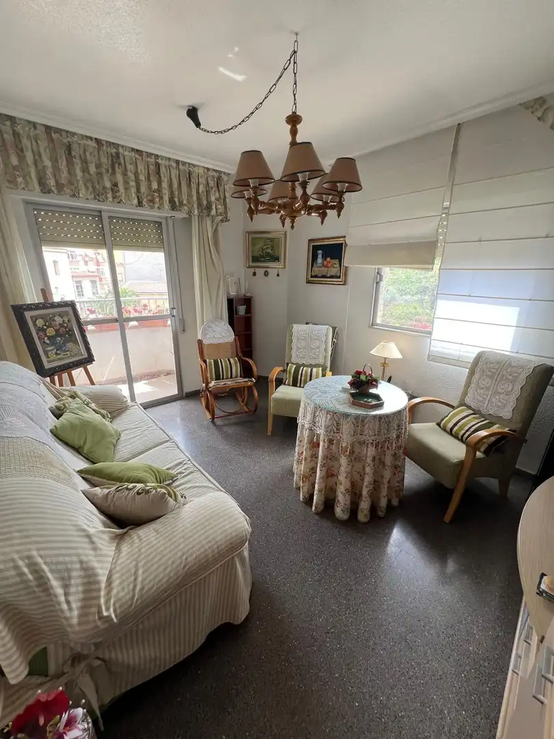 Living room of Flat for sale in Murcia  with Storage room, Furnished and Balcony