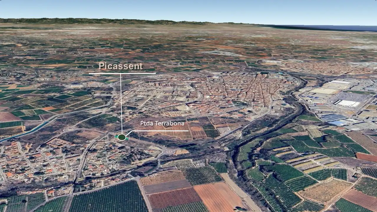 Land for sale in Picassent