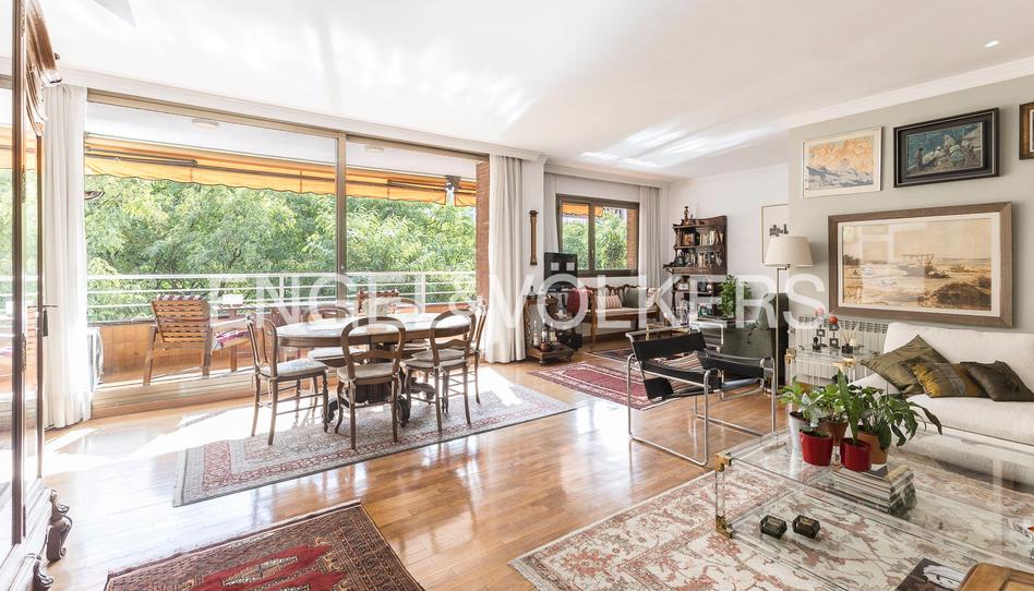 Foto 1 de Apartamento en venta en Barri de les Corts, Barcelona
