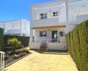 Vista exterior de Casa o xalet en venda en Mojácar amb Aire condicionat, Jardí privat i Terrassa