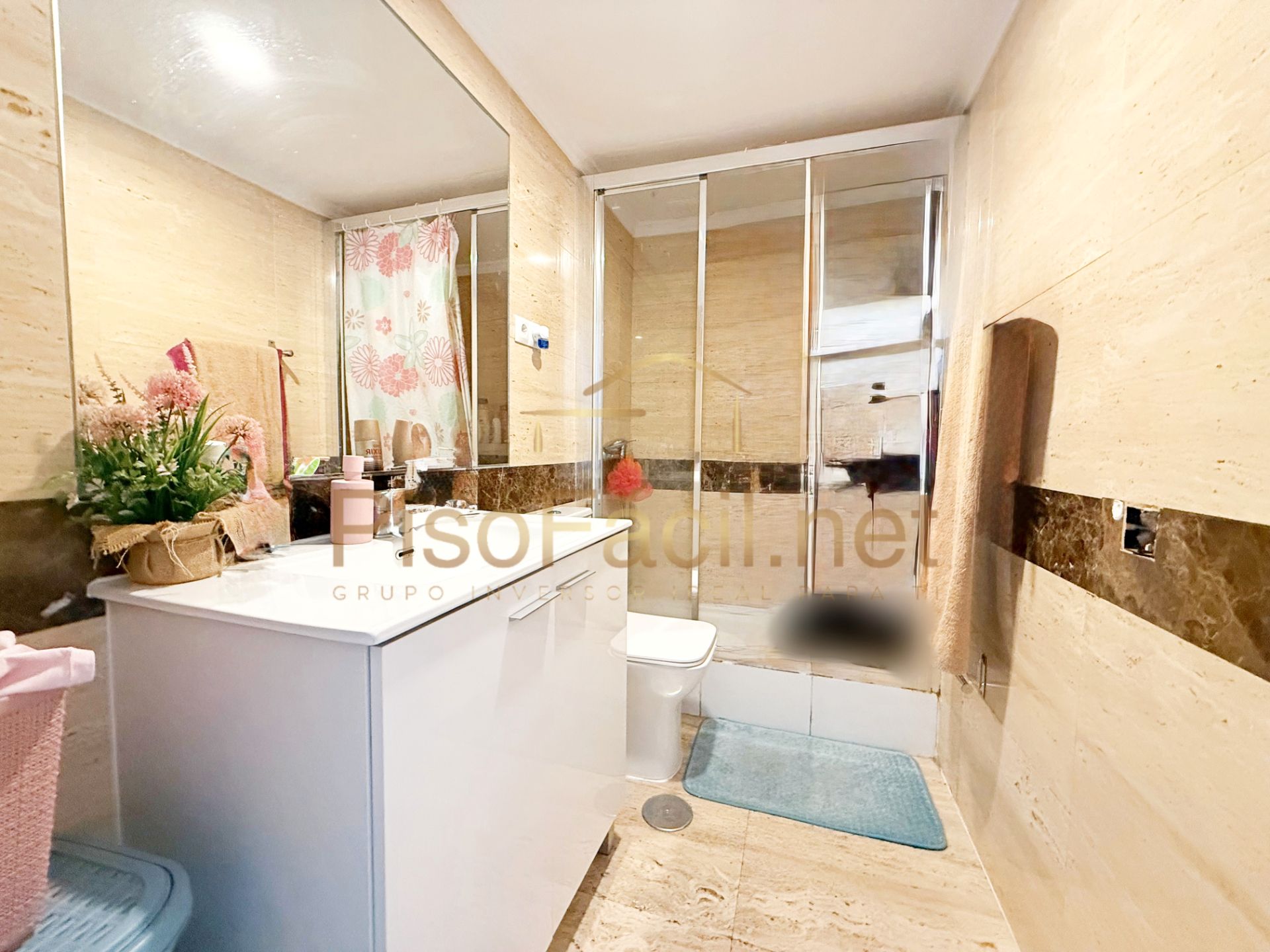 Bathroom of Flat for sale in Parla  with Heating, Parquet flooring and Terrace