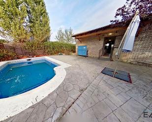 Swimming pool of House or chalet to rent in El Casar de Escalona  with Air Conditioner, Private garden and Storage room