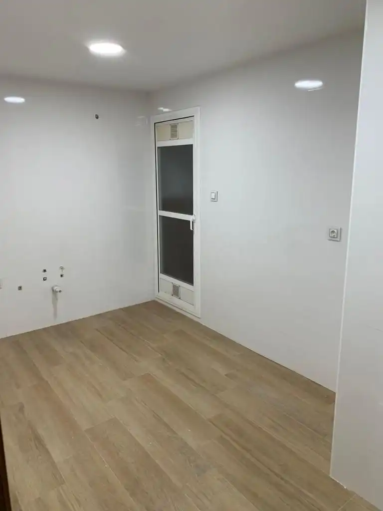 Habitación de Piso en venta en Melilla con Aire acondicionado