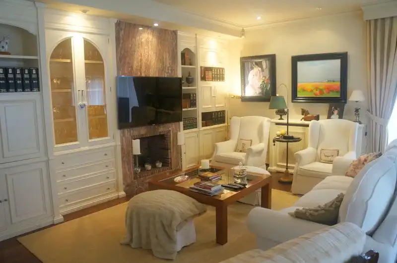 Sala de estar de Casa o chalet en venta en Castell d'Aro, Platja d'Aro i s'Agaró con Aire acondicionado, Calefacción y Jardín privado
