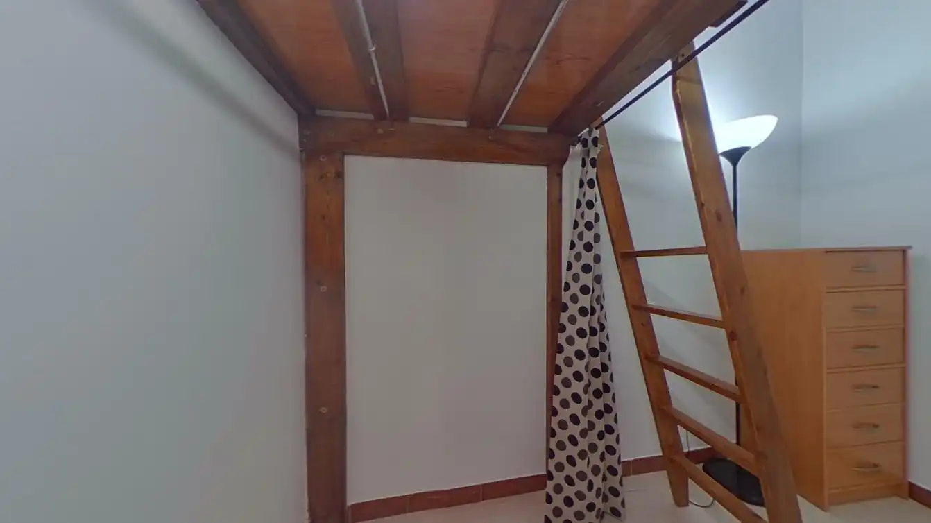 Study for sale in Madrid
