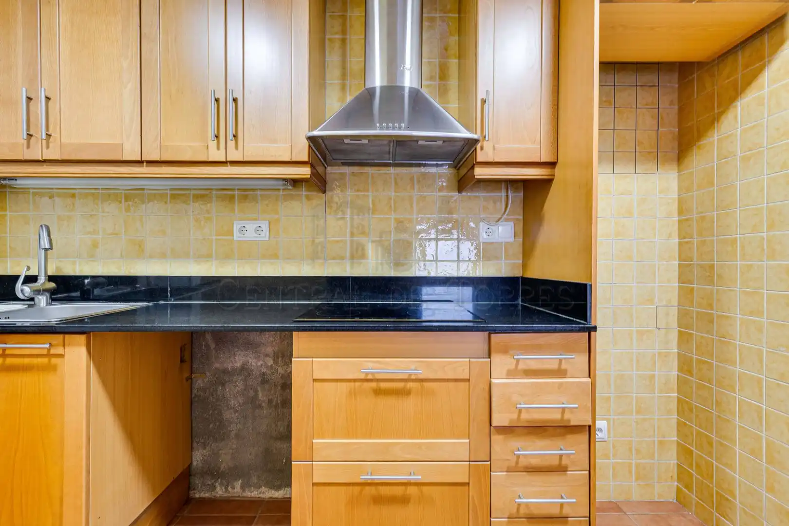 Kitchen of Flat for sale in Sant Cugat del Vallès  with Heating, Parquet flooring and Terrace