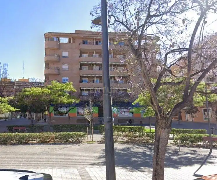 Vista exterior de Apartamento en venta en Paterna