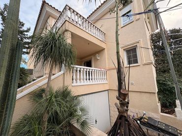 Casa bifamiliare in vendita a Plaza de Toros - Avenida Chapí - Trinquete