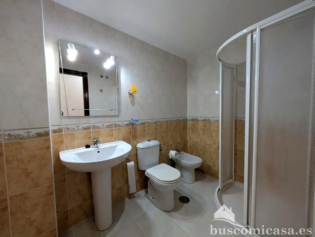 Baño de Planta baja en venta en Algarrobo con Jardín privado, Terraza y Amueblado
