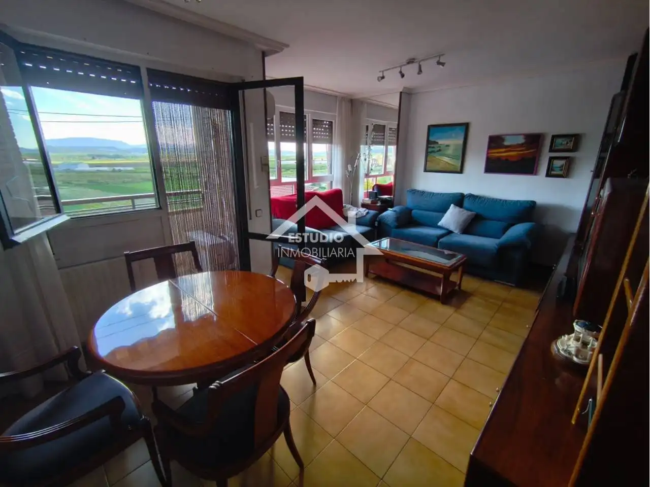 Sala de estar de Casa o chalet en venta en Mendavia con Calefacción, Jardín privado y Parquet