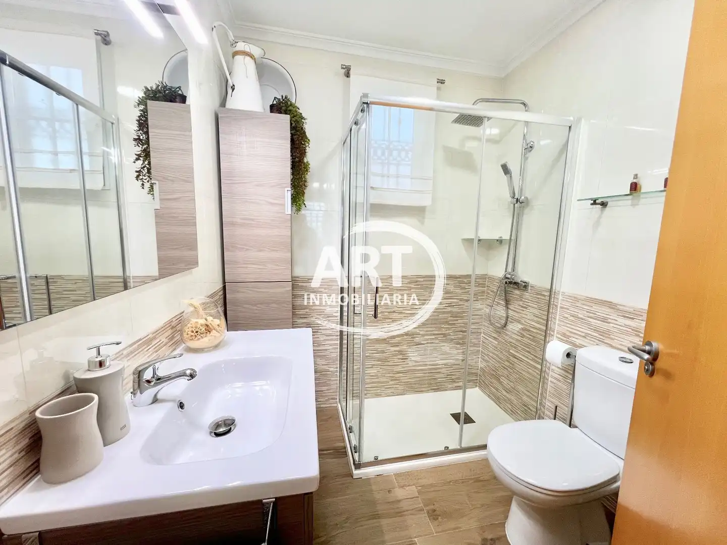 Bany de Casa o xalet en venda en Picassent amb Aire condicionat, Jardí privat i Terrassa