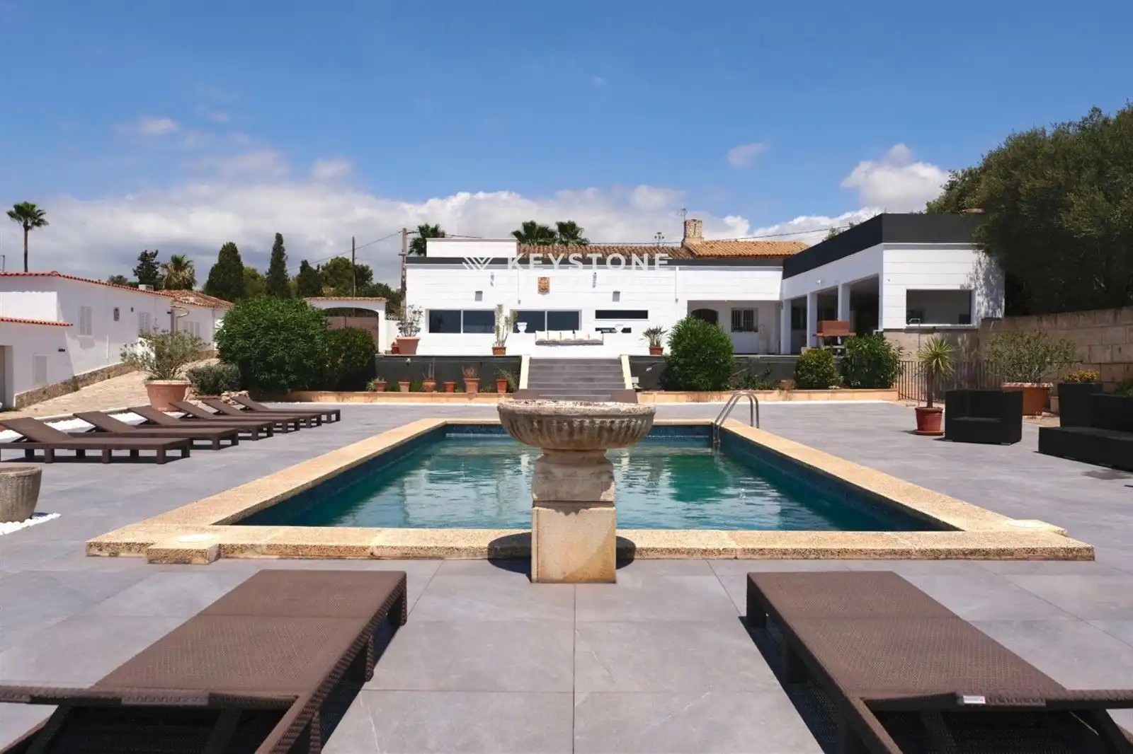 Vista exterior de Casa o xalet en venda en Marratxí amb Aire condicionat, Terrassa i Piscina