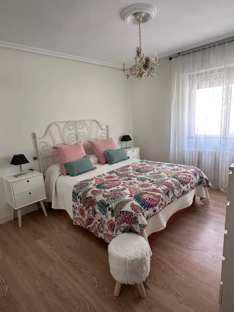 Habitación de Piso en venta en Viguera con Calefacción, Terraza y Amueblado