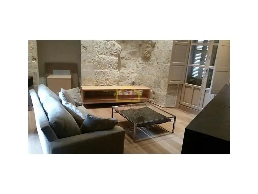 Sala de estar de Piso en venta en Salamanca con Calefacción, Terraza y Amueblado