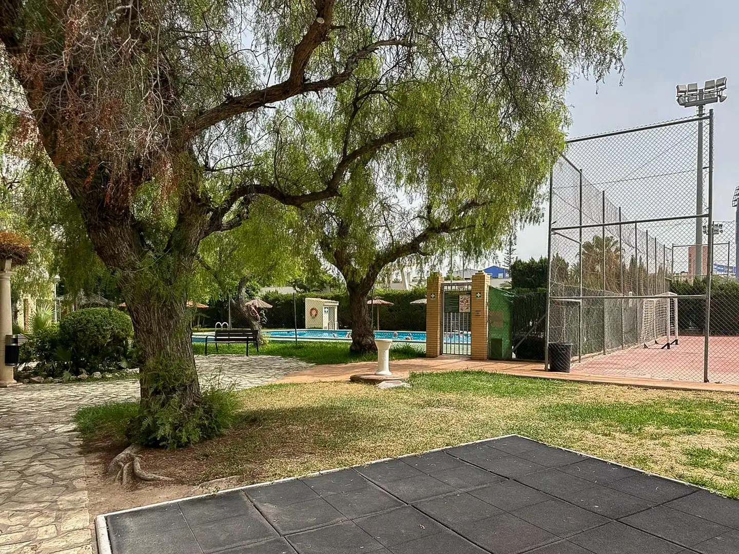Piscina de Pis en venda en Alicante / Alacant amb Aire condicionat i Piscina comunitària