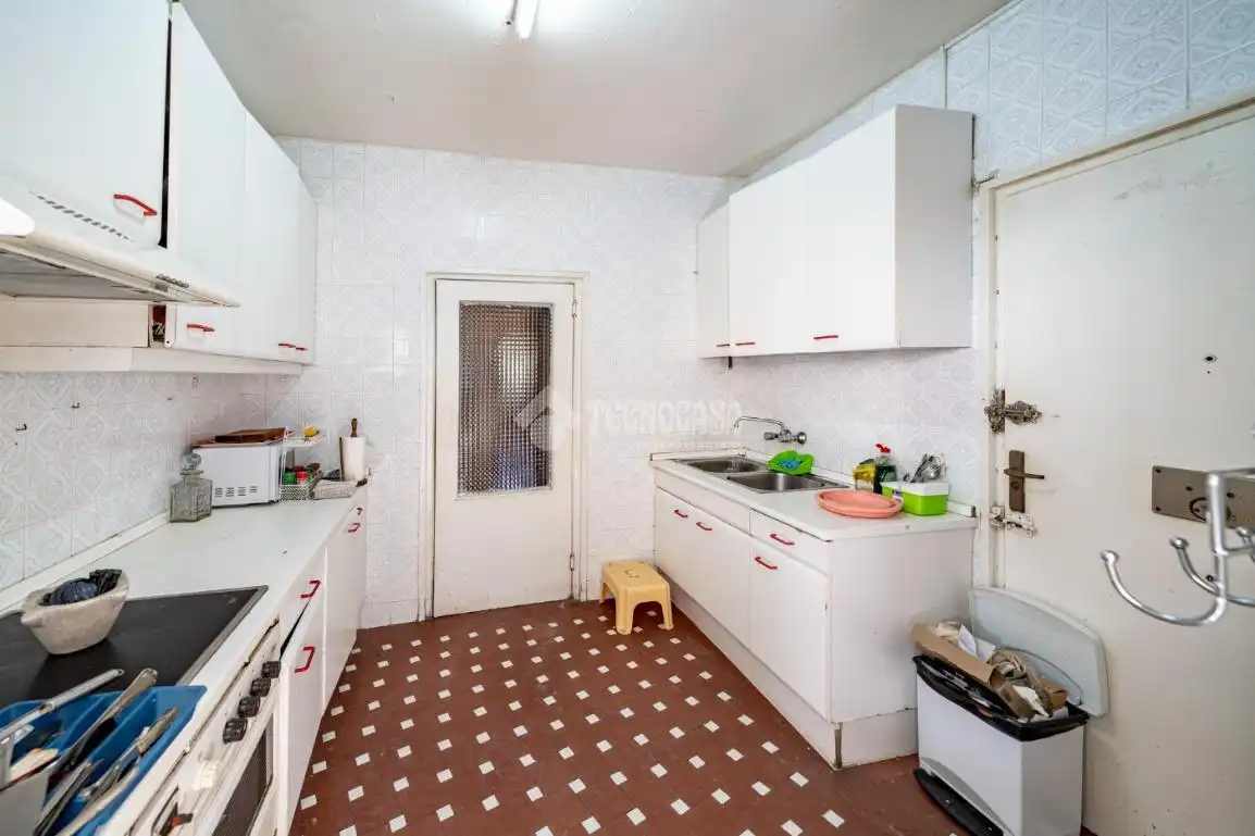 Kitchen of Flat for sale in Madrid  with Heating