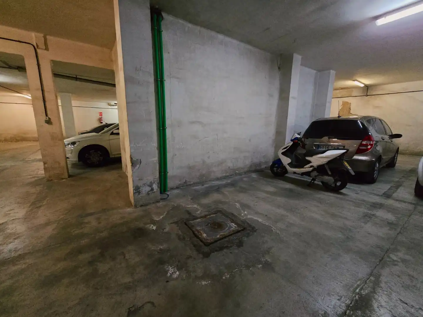 Parking of Flat for sale in Cambrils  with Air Conditioner, Heating and Balcony