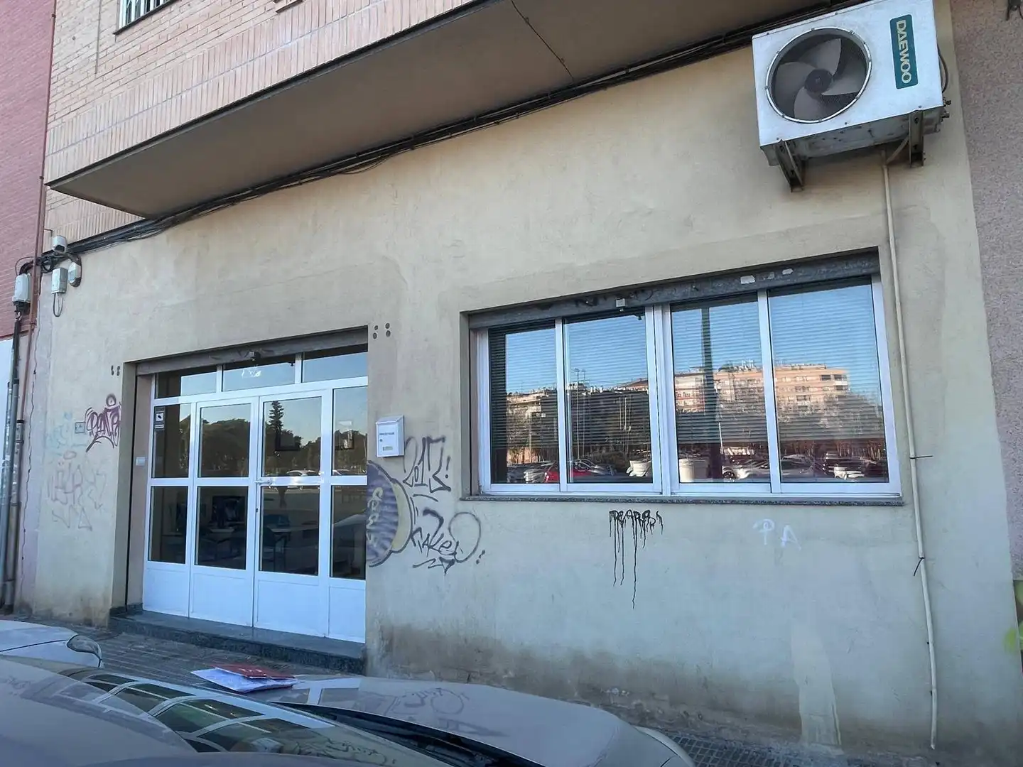 Vista exterior de Local en venta en Murcia con Aire acondicionado
