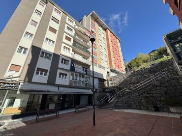 Piso con balcón en venta en Zumarraga