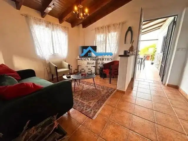 Detached house with terrace for sale in Tàrbena, imagen 3