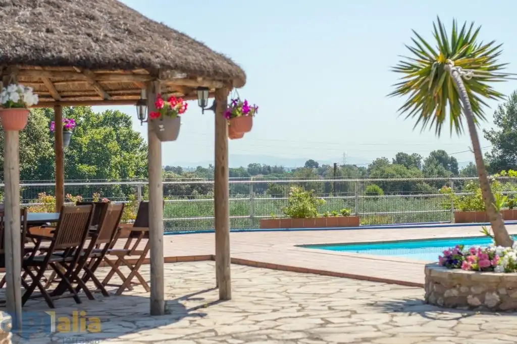 Terraza de Finca rústica en venta en Sentmenat con Piscina