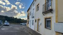 Vista exterior de Casa o xalet en venda en Castilleja del Campo amb Aire condicionat i Balcó