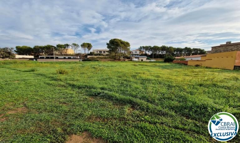 Residencial en venda en Garriguella